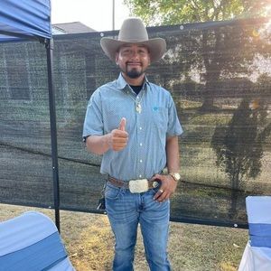 Meet your Posher, Eduardo